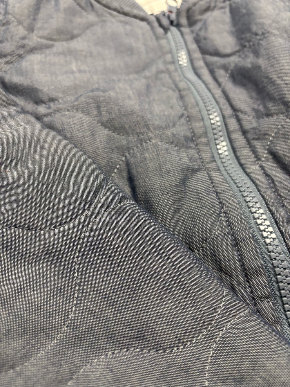 Cat & Jack Quilted Jacket Gray XS 4/5 Lightweight Kids Coat - Picture 3 of 8